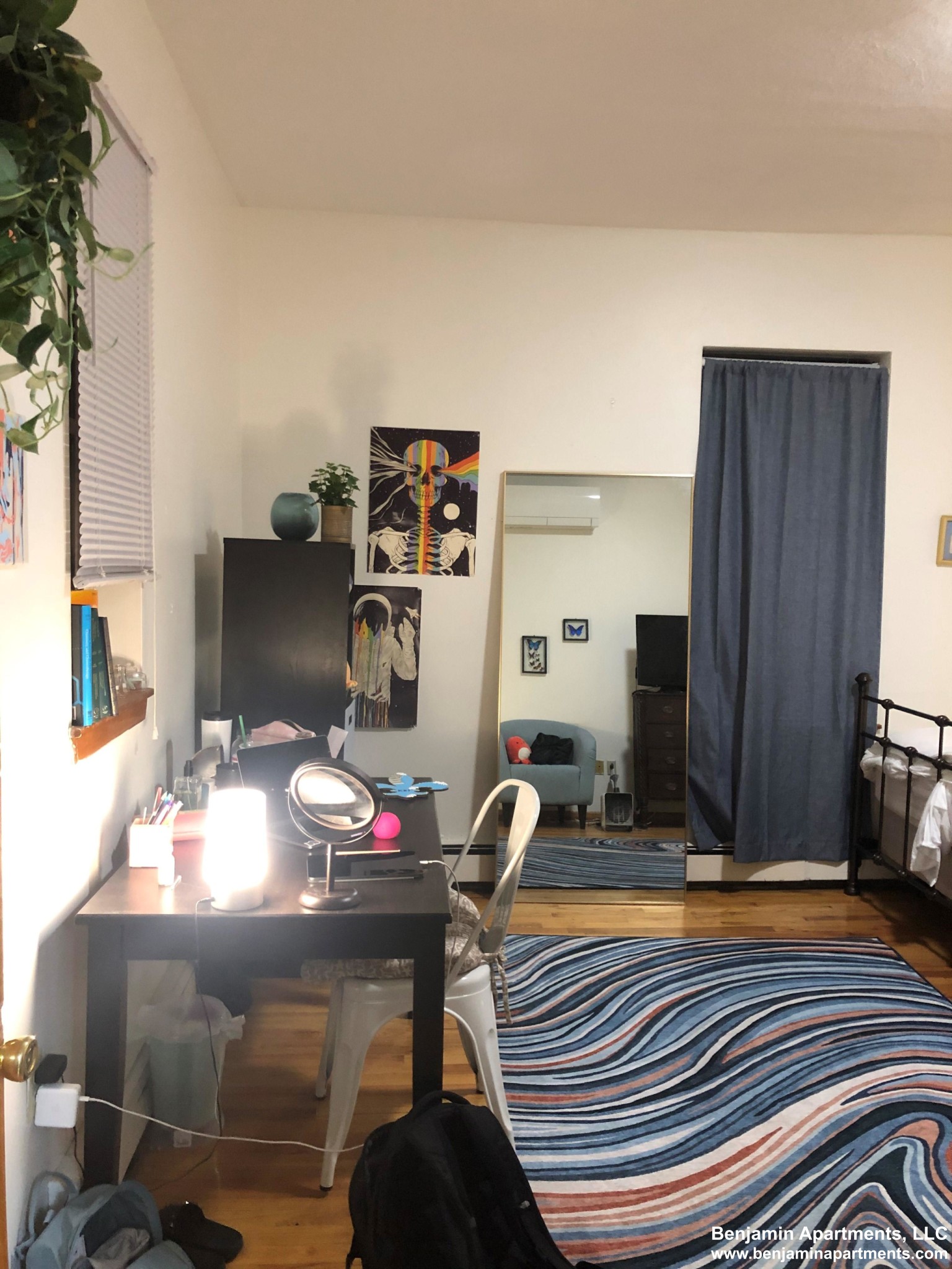 3 bed, 1 bath apartment for rent at 37 Cunard St Unit 2, South End — photo 4 of 5