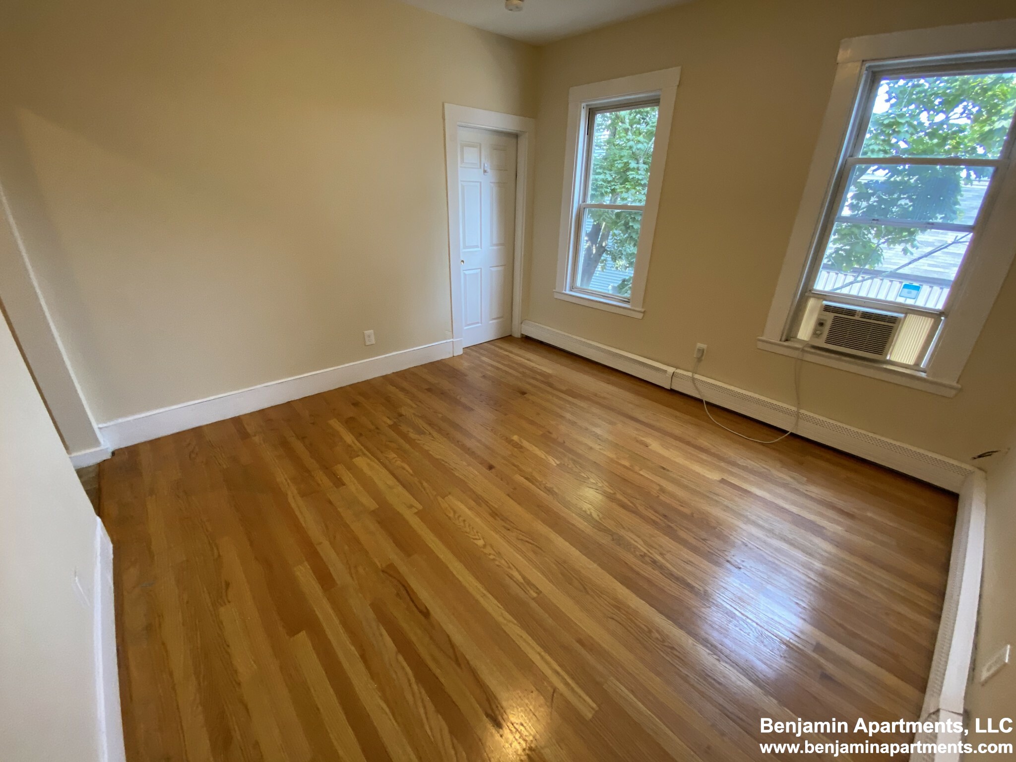 66 Middle St, South Boston