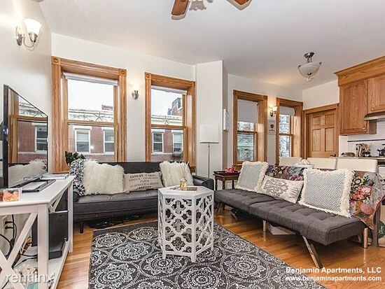3 bed, 1 bath apartment for rent at 61 Phillips St Unit 3, Beacon Hill — photo 1 of 7