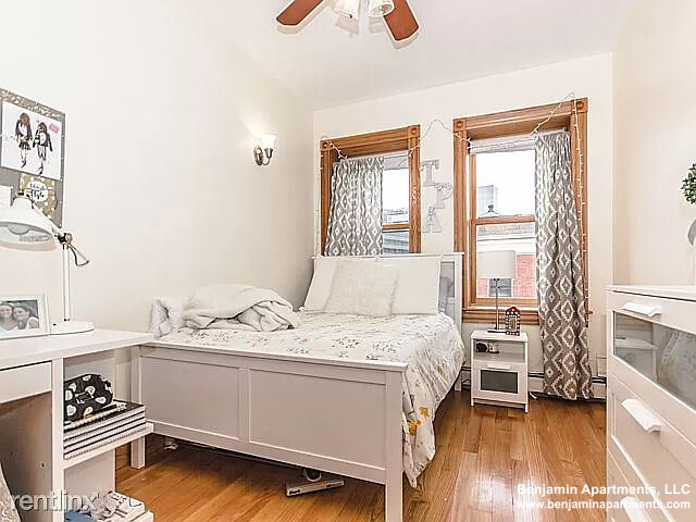 3 bed, 1 bath apartment for rent at 61 Phillips St Unit 3, Beacon Hill — photo 6 of 7