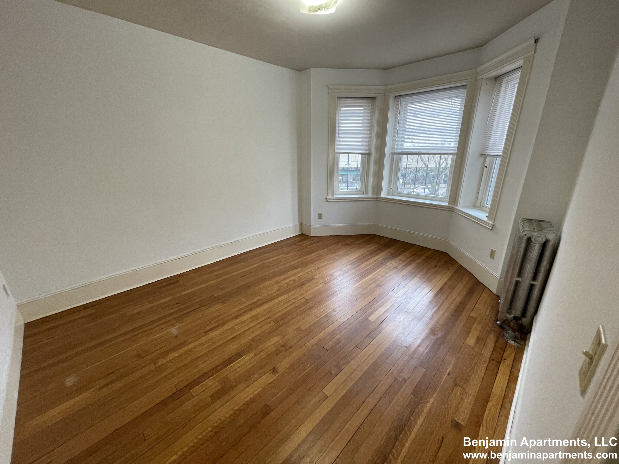 24 Westland Ave, Fenway