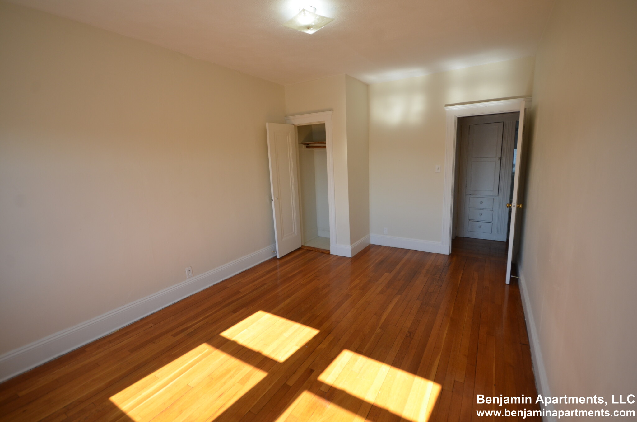 116 Washington St, Brighton