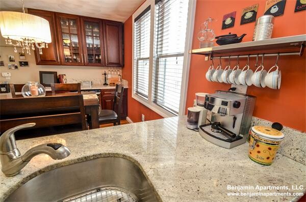 150 Leyden St, East Boston