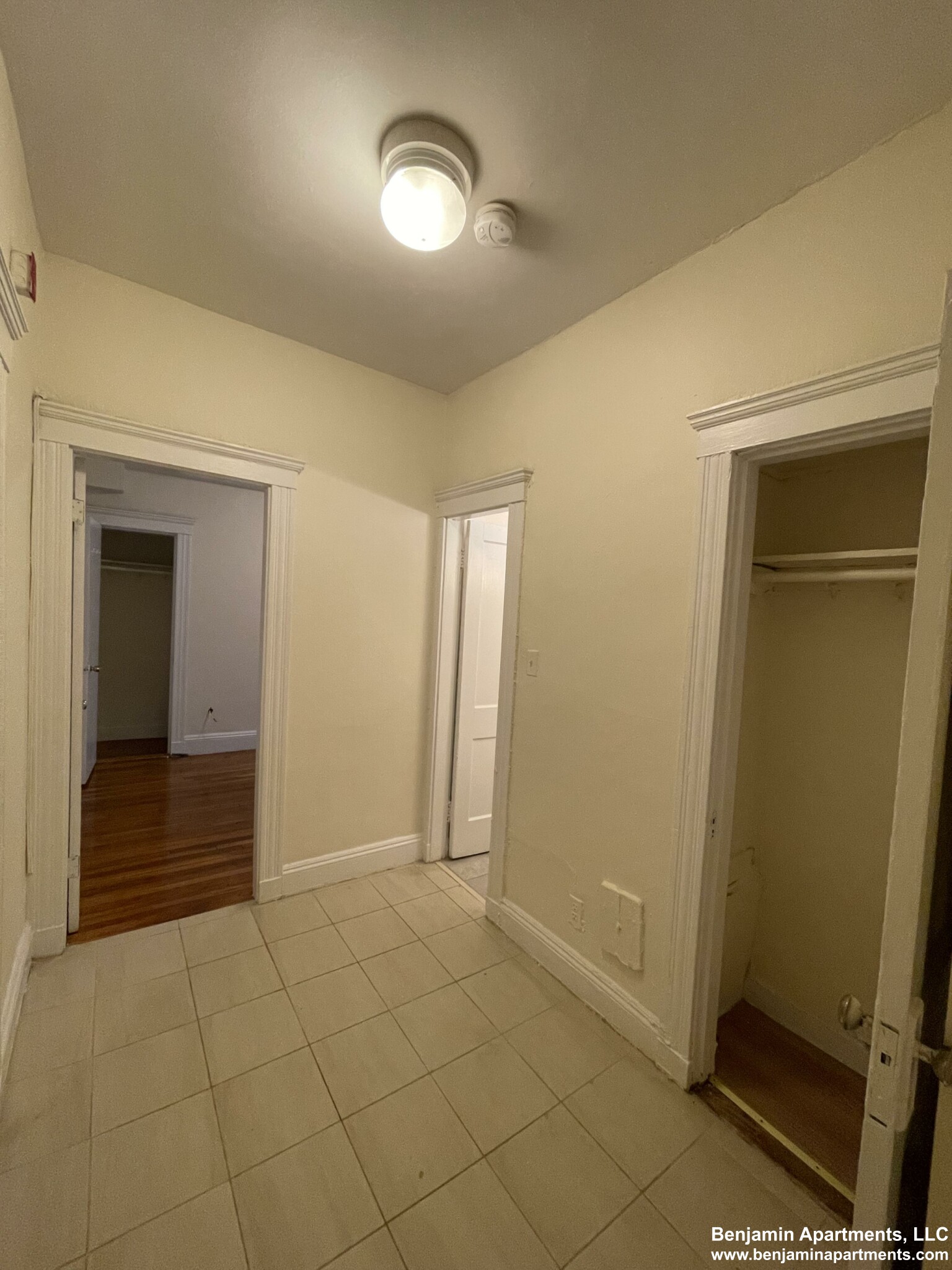 127 Washington St, Brighton