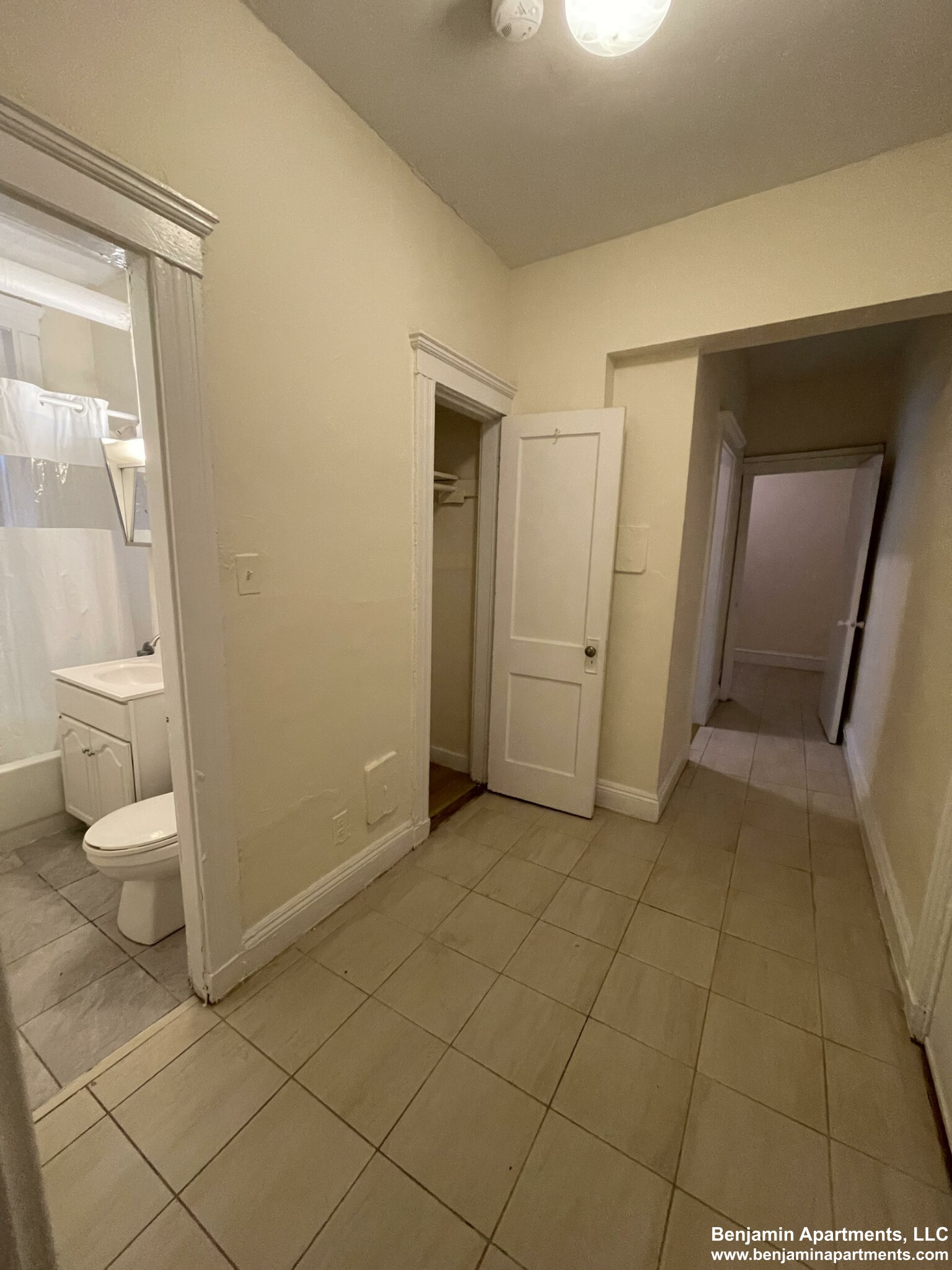 127 Washington St, Brighton