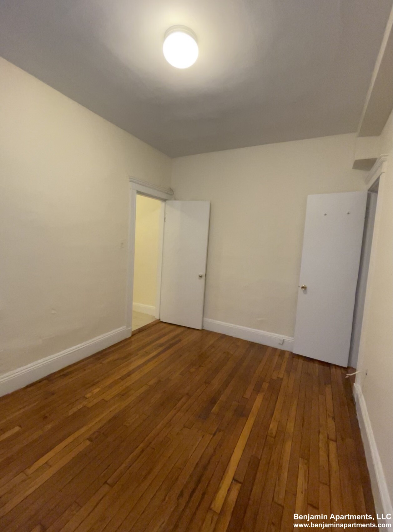 127 Washington St, Brighton