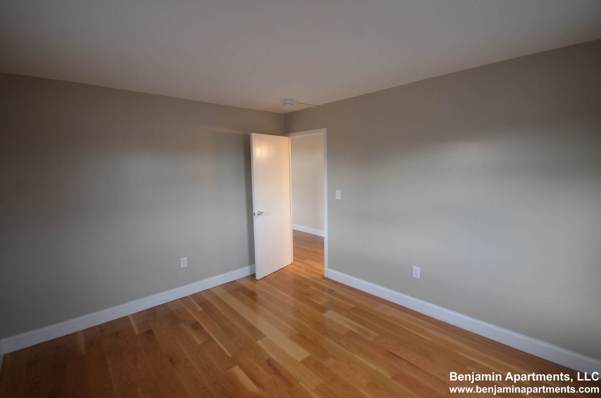 125 Trapelo Rd, Belmont