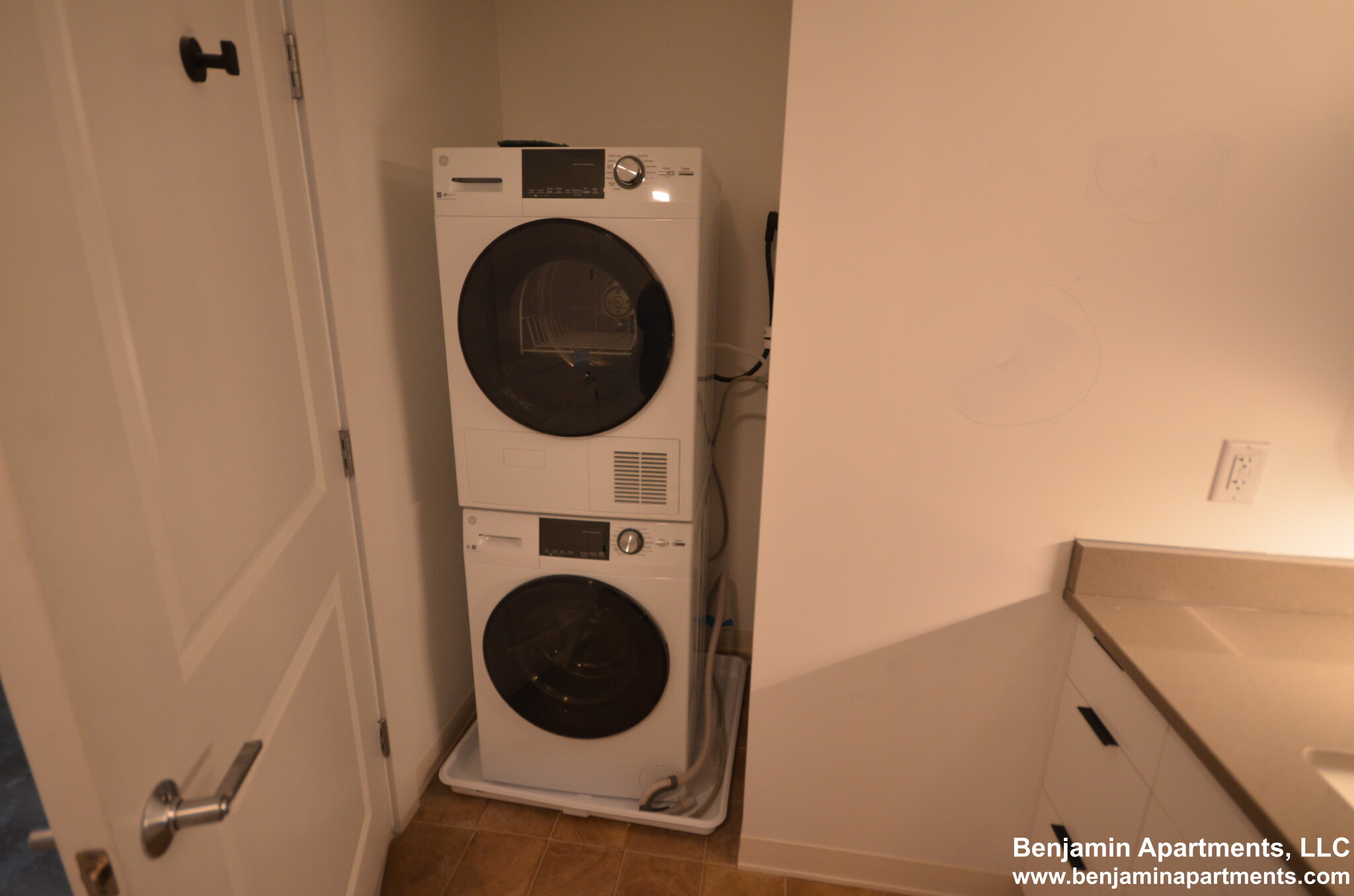 89 Brighton Ave, Allston