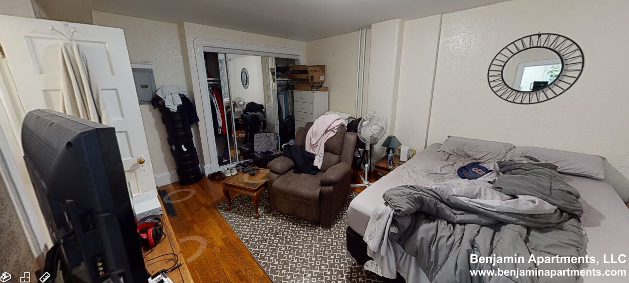 72 Revere St, Beacon Hill