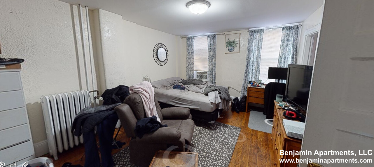 72 Revere St, Beacon Hill