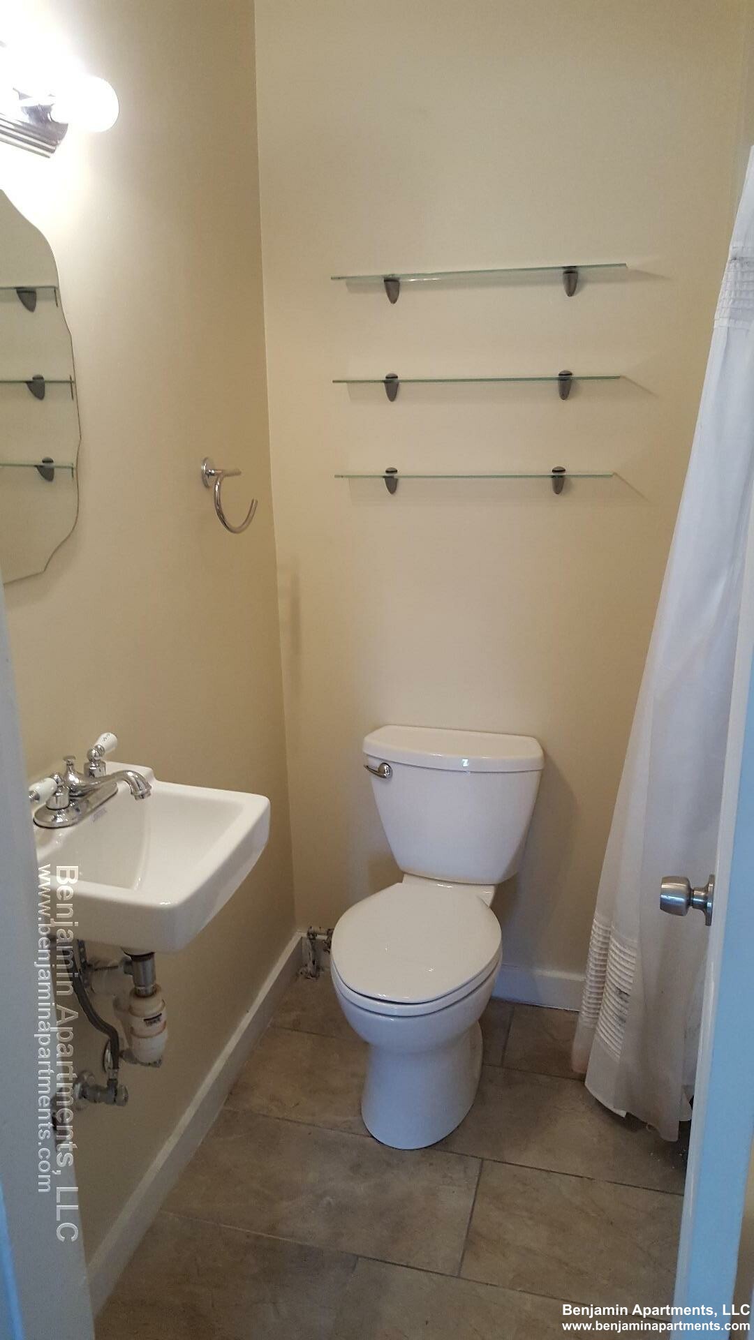 232 Cambridge St, Beacon Hill