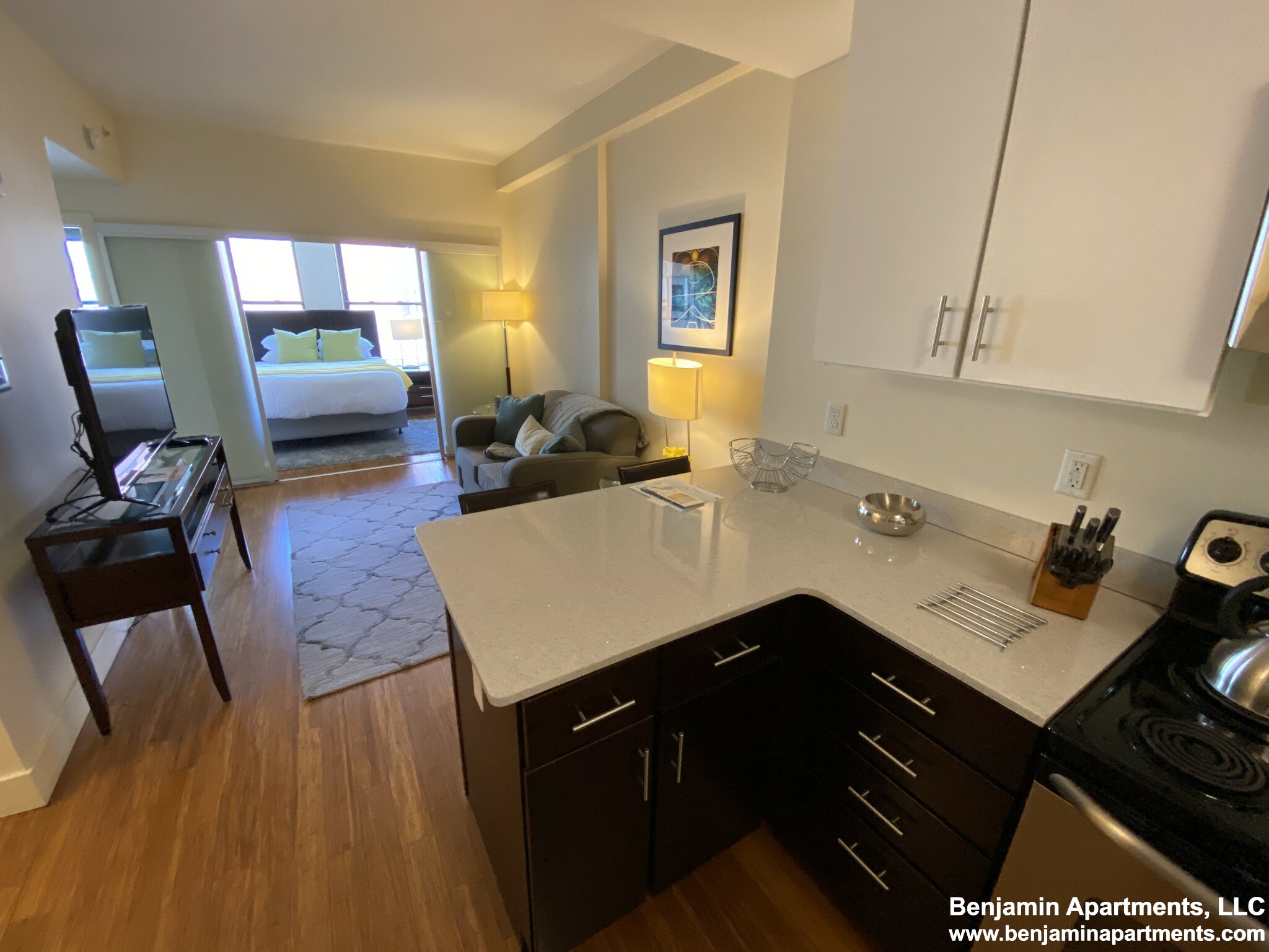 8 Winter St, Downtown