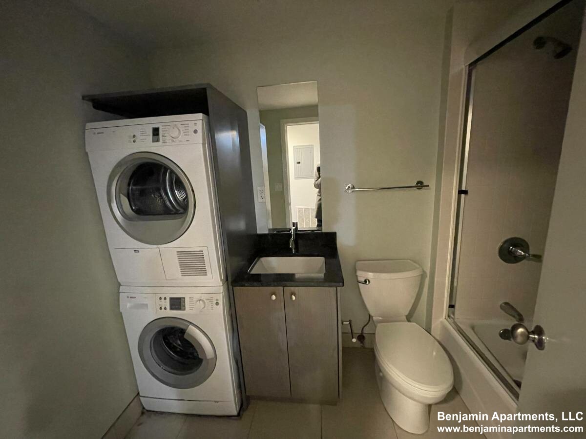 557 Columbus Ave, South End