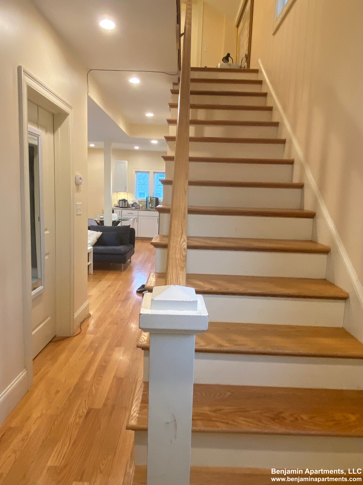 5 Griggs Pl, Allston