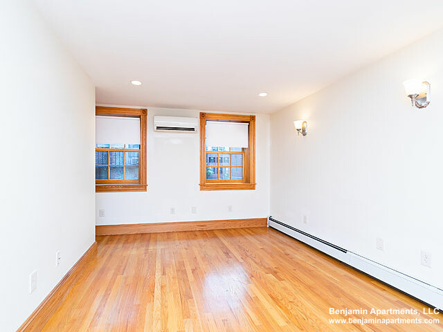 89 Myrtle St, Beacon Hill