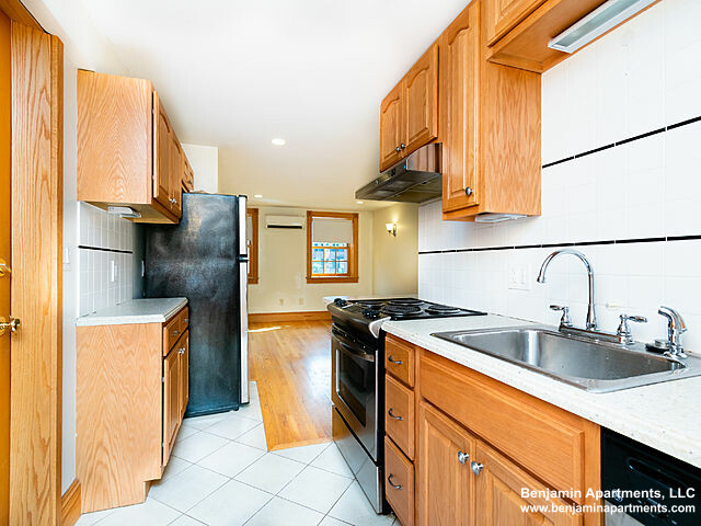 89 Myrtle St, Beacon Hill