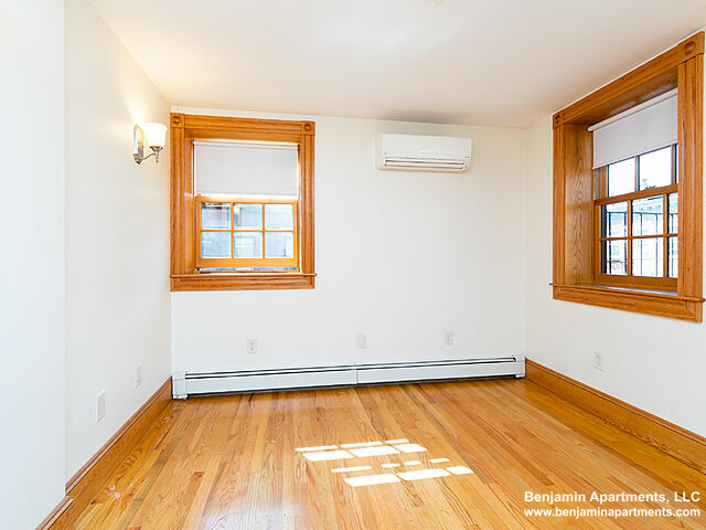 89 Myrtle St, Beacon Hill