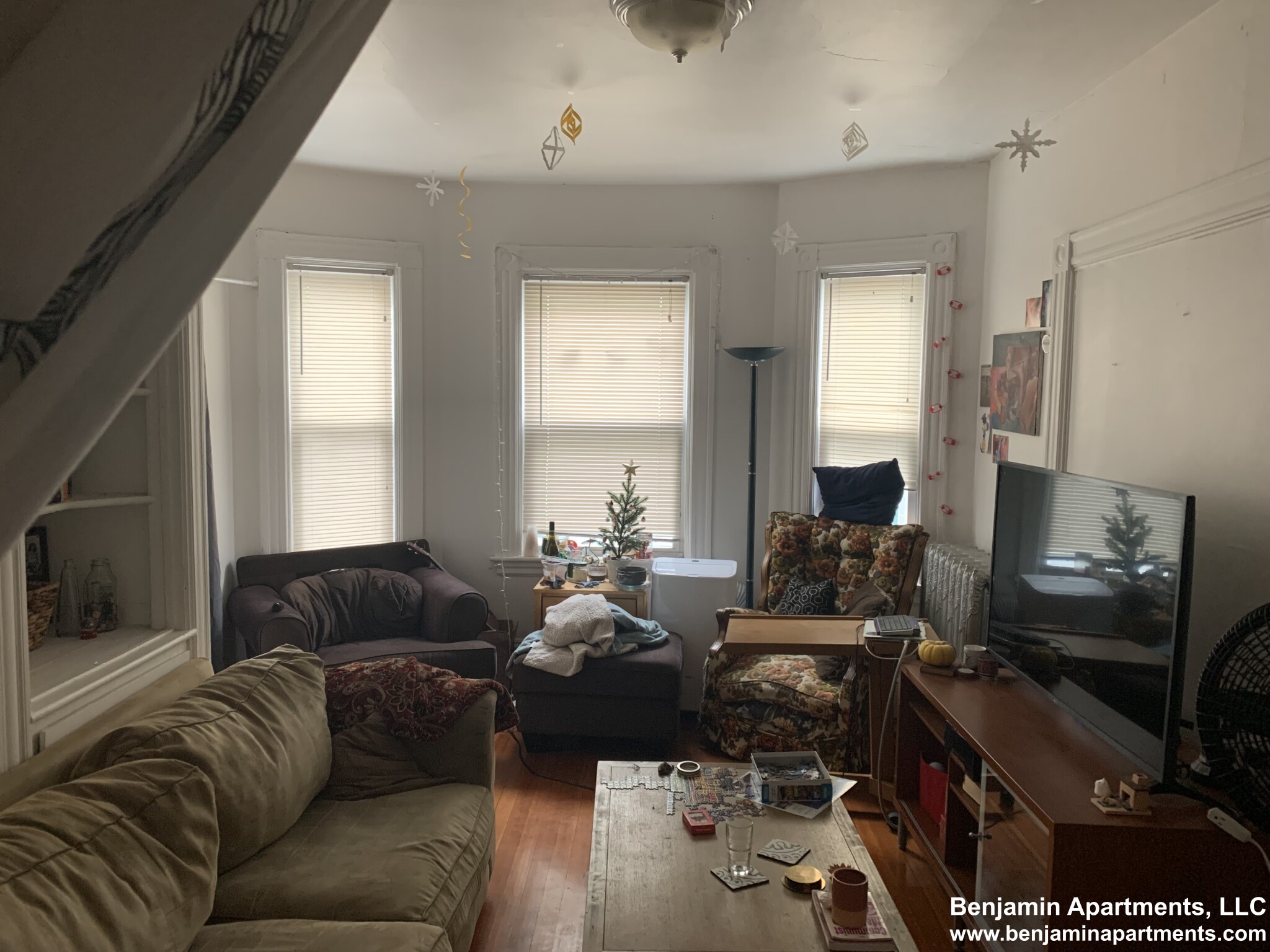3 bed, 1 bath apartment for rent at 36 Coolidge Rd Unit 1, Allston — photo 8 of 9