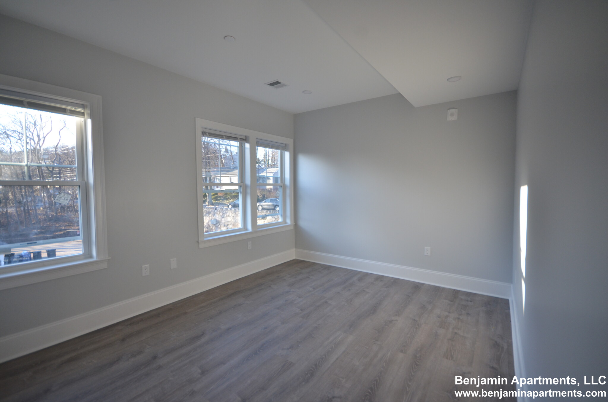 120 Kenrick St, Oak Square