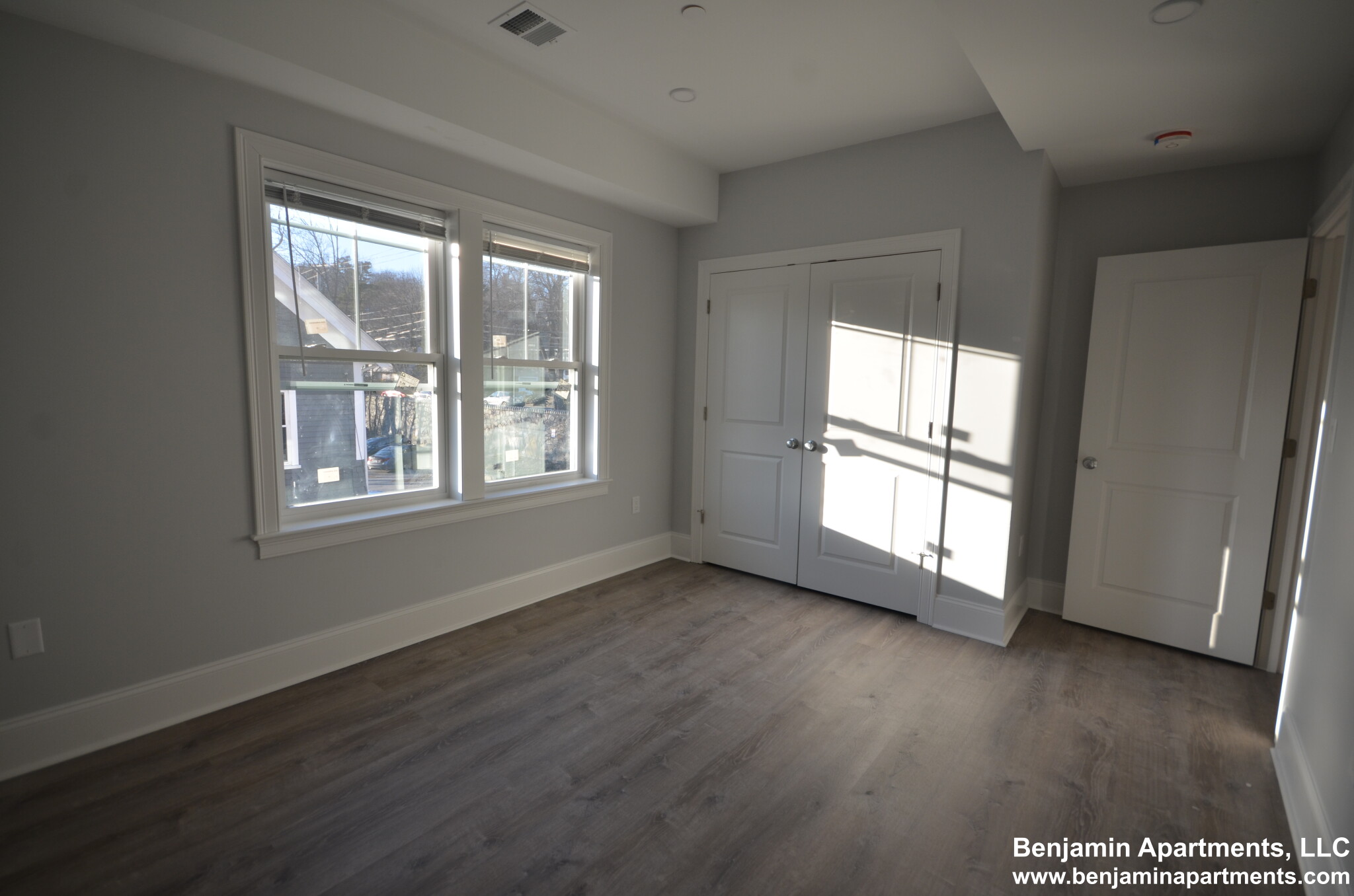 120 Kenrick St, Oak Square