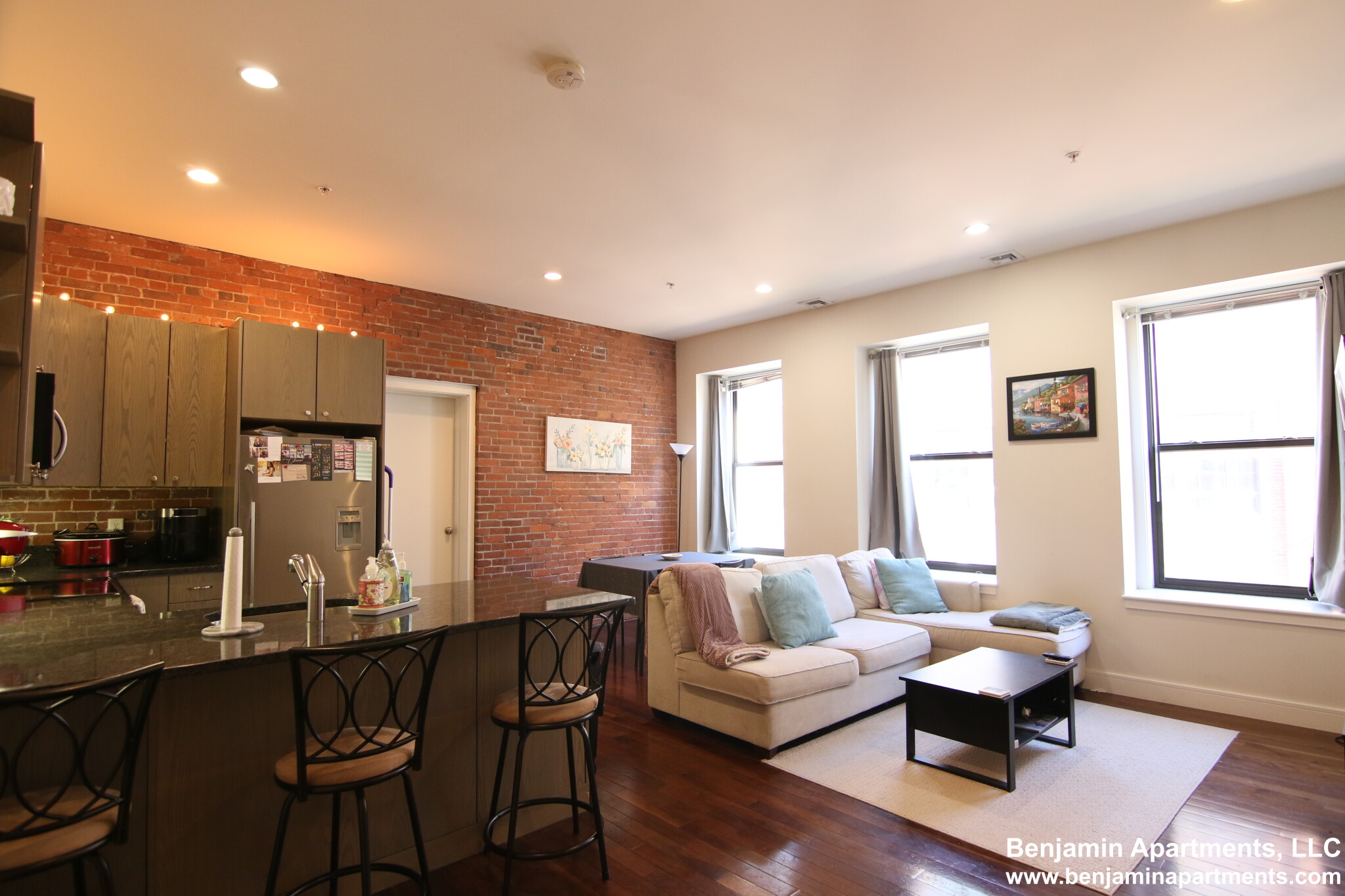 460 Harrison Ave, South End