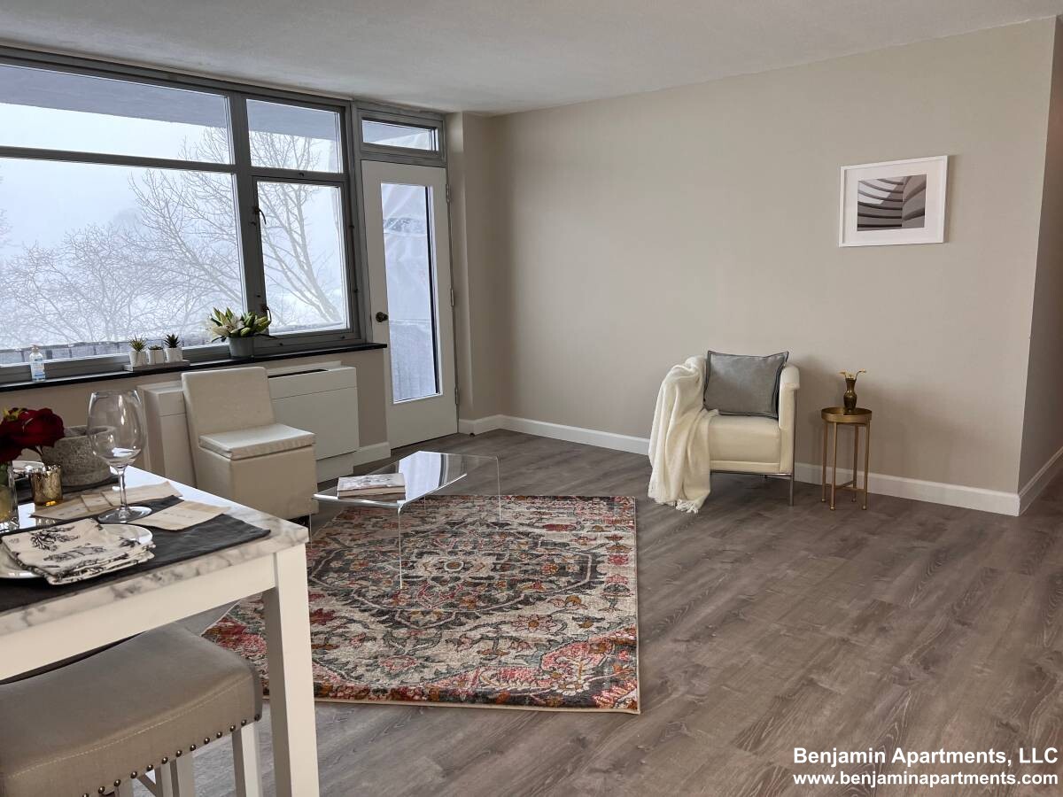 125 Trapelo Rd, Belmont