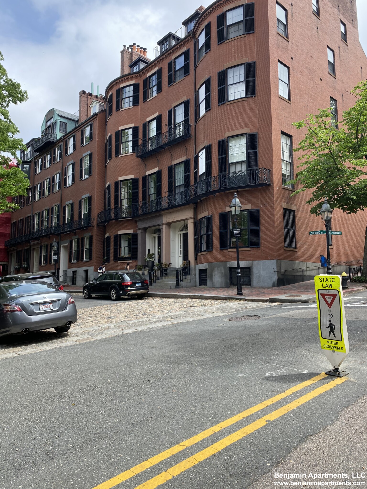 88 Mount Vernon St, Beacon Hill