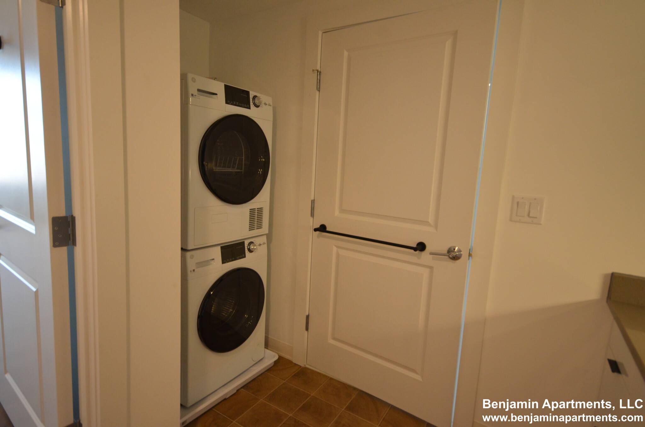 89 Brighton Ave, Allston