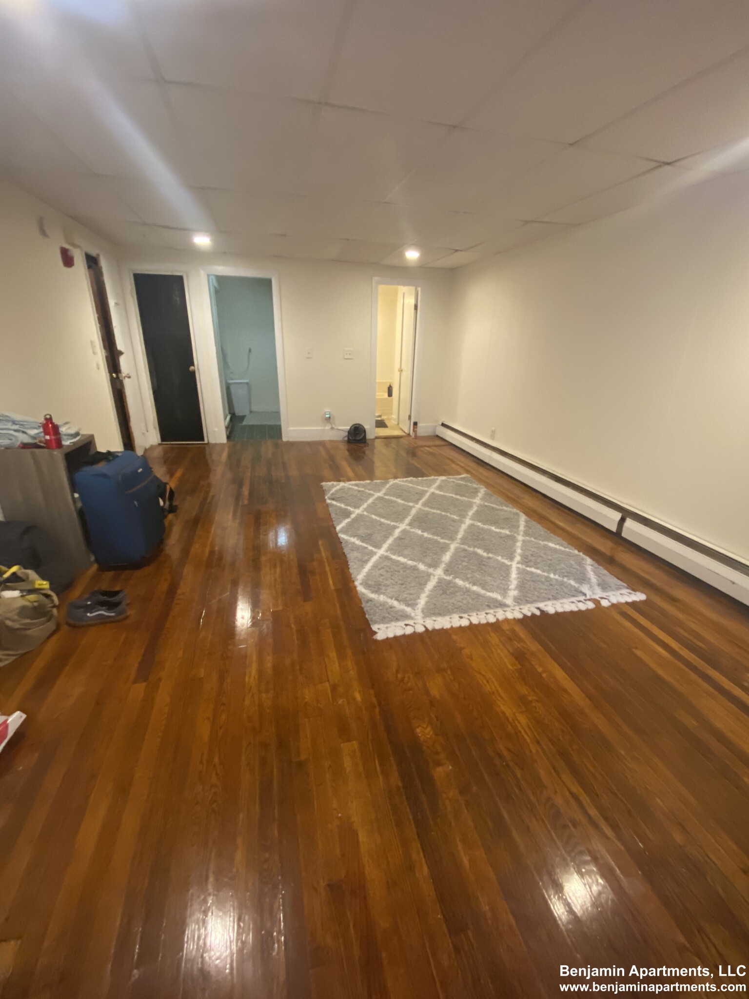 1063 Beacon St, Longwood