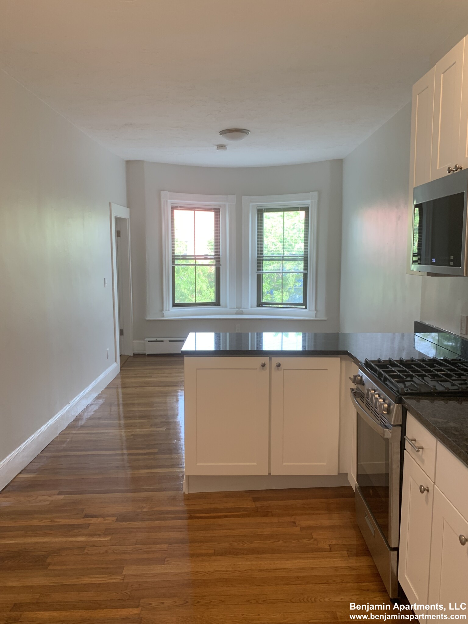 114 Willow St, Wellington-Harrington