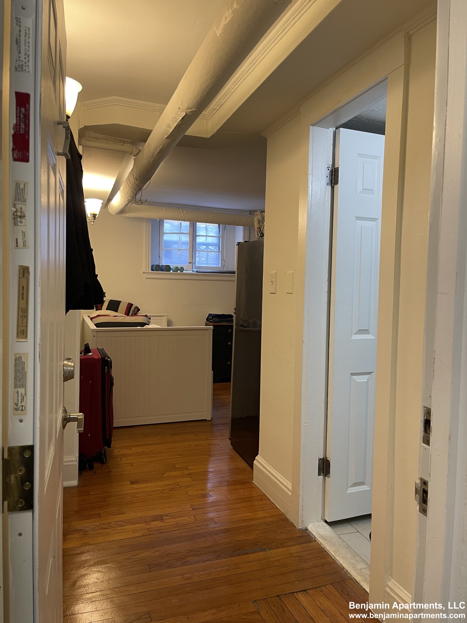 86 Charles St, Beacon Hill