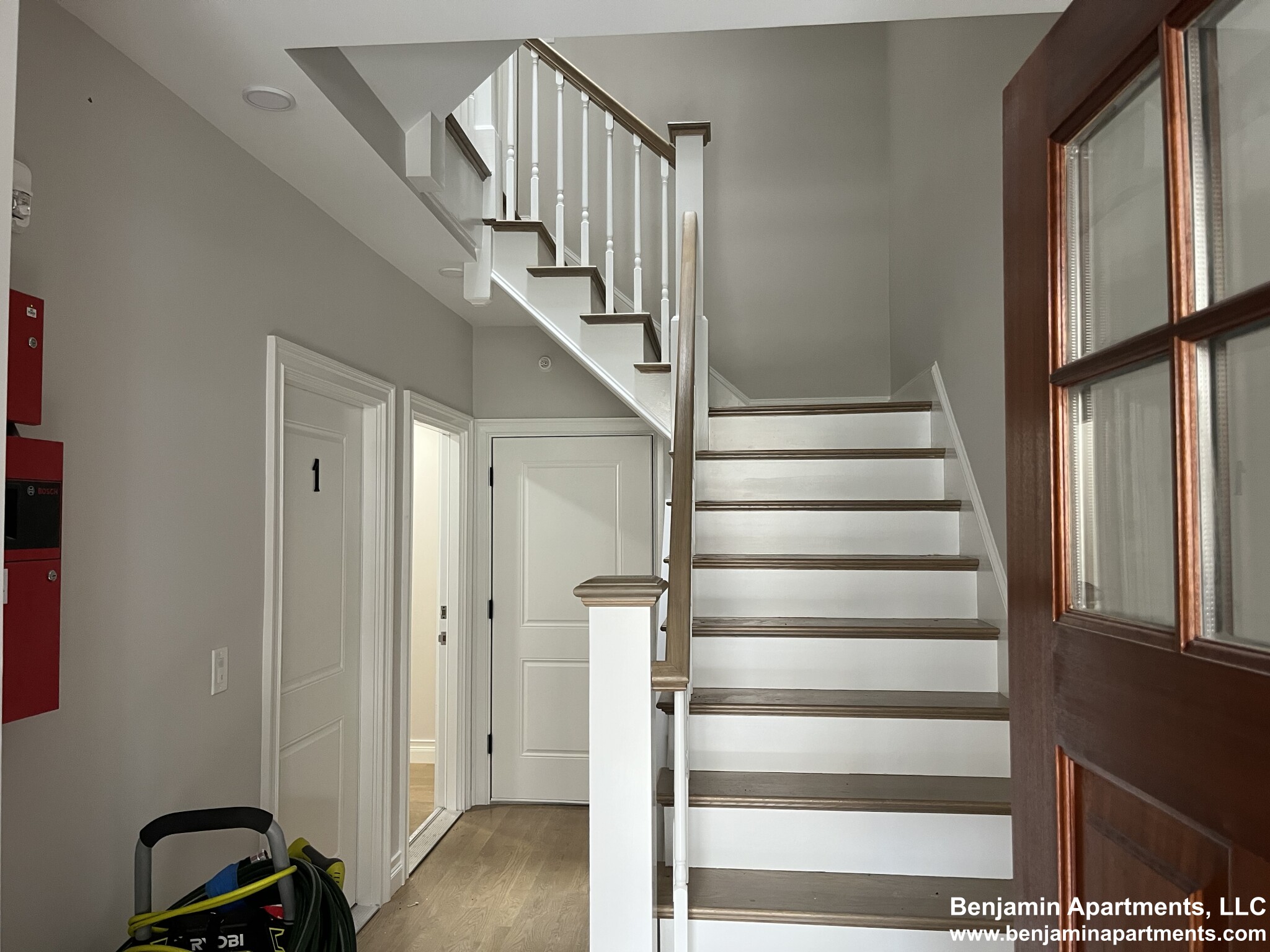 14 Mount Hood Rd, Brighton