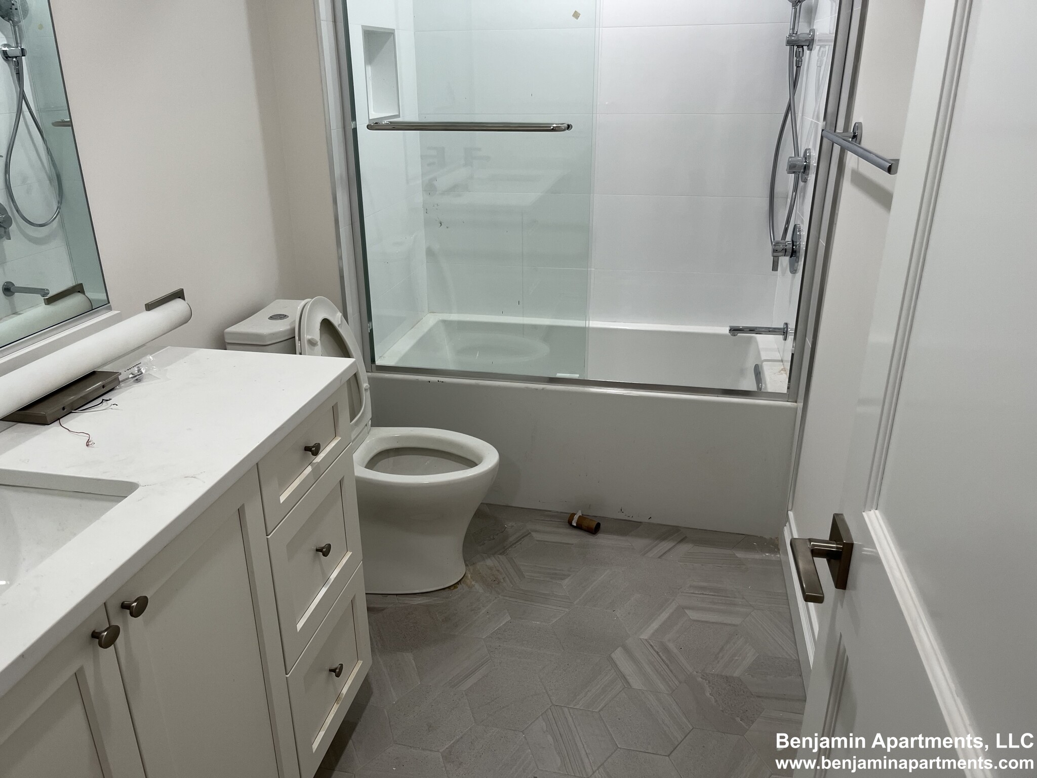 14 Mount Hood Rd, Brighton