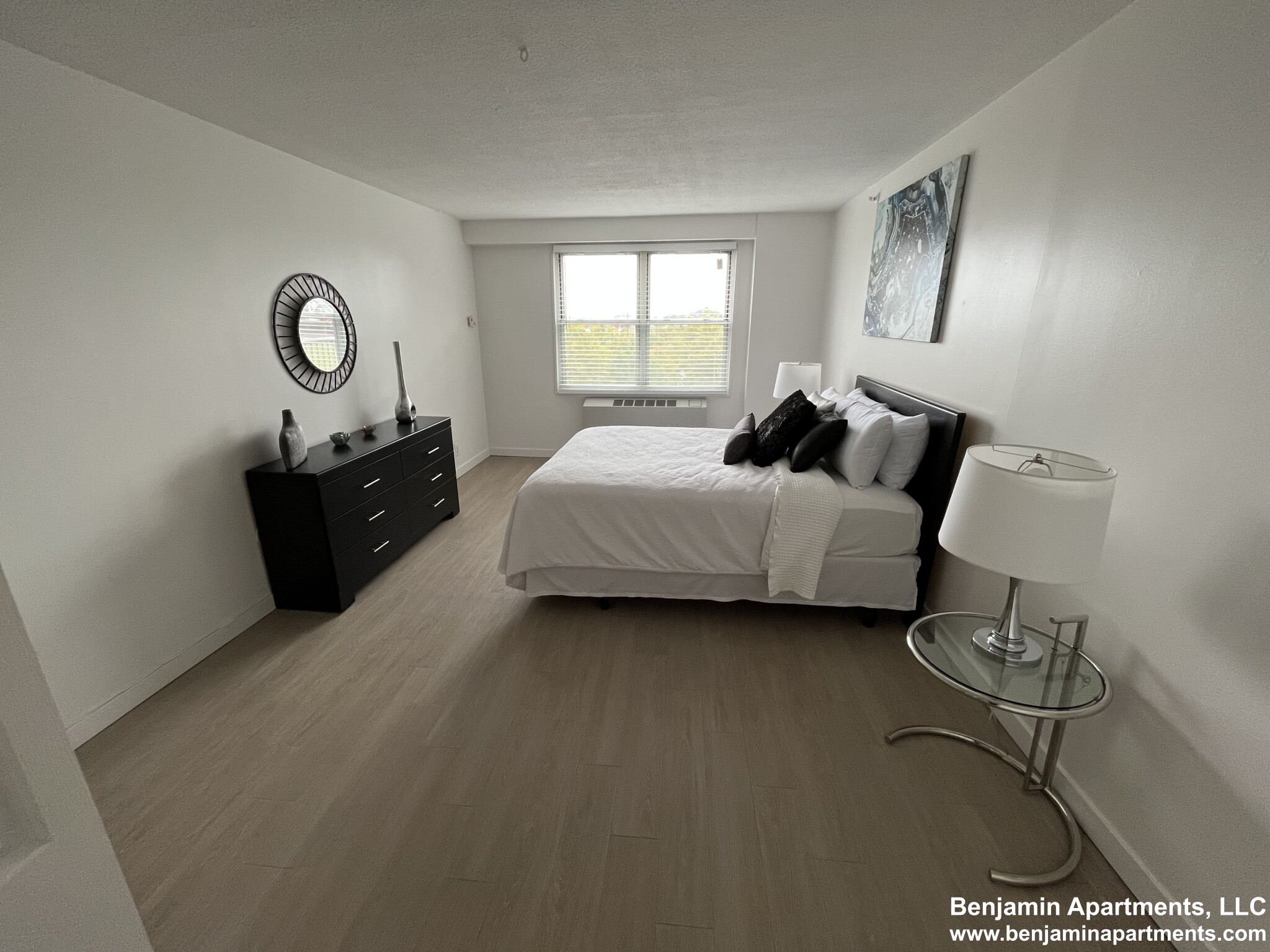 75 Saint Alphonsus St, Mission Hill