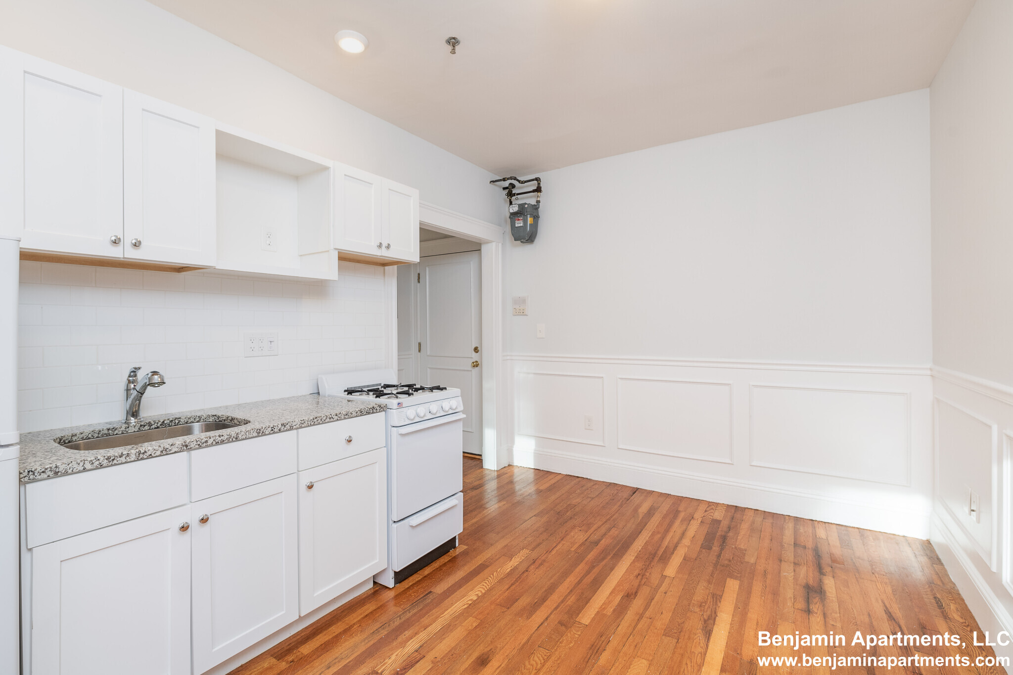 49 Worthington St, Mission Hill