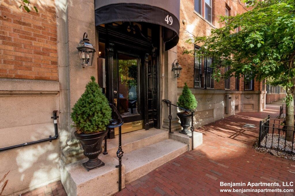 49 Worthington St, Mission Hill