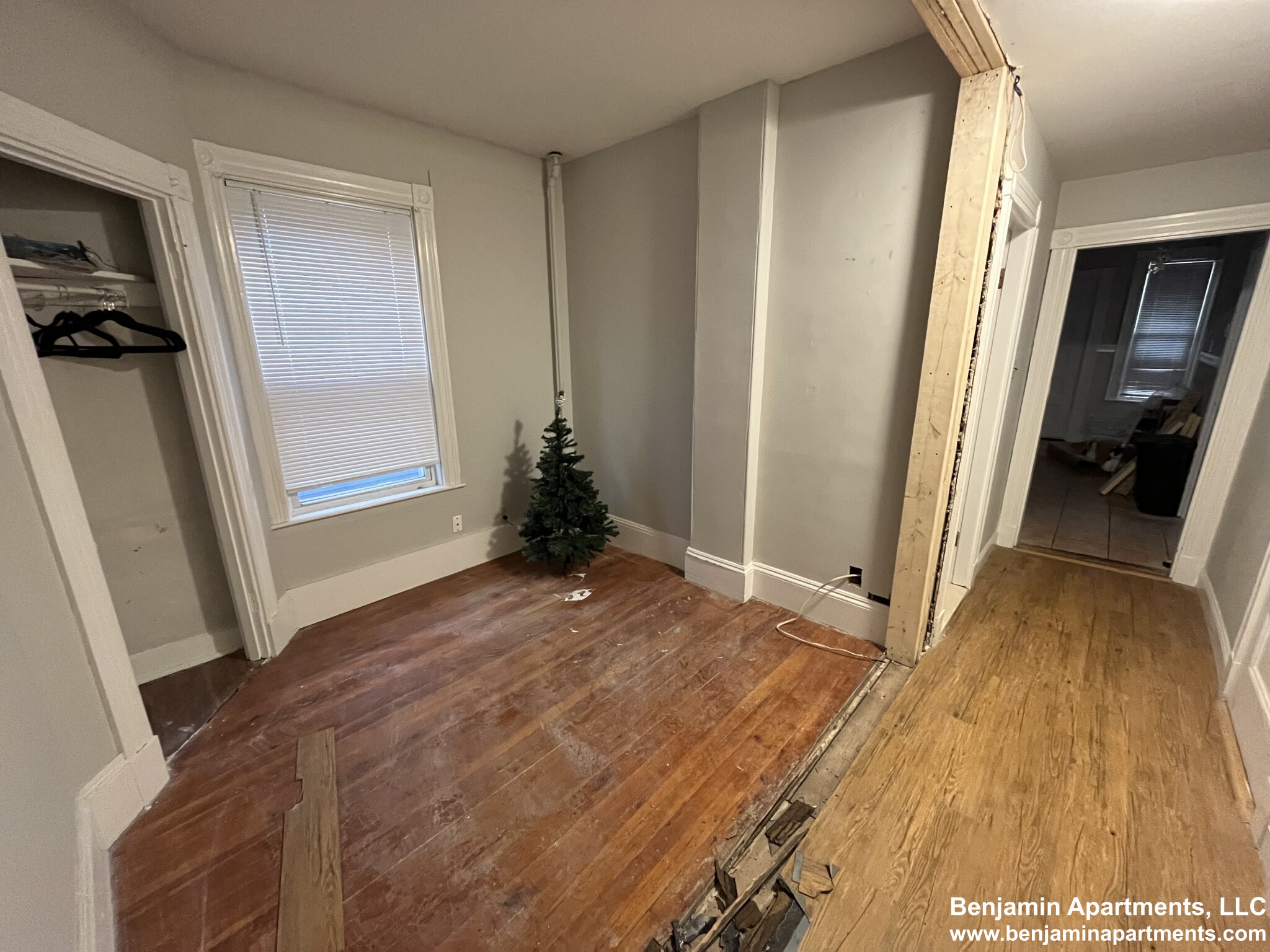 10 Carmel St, Mission Hill