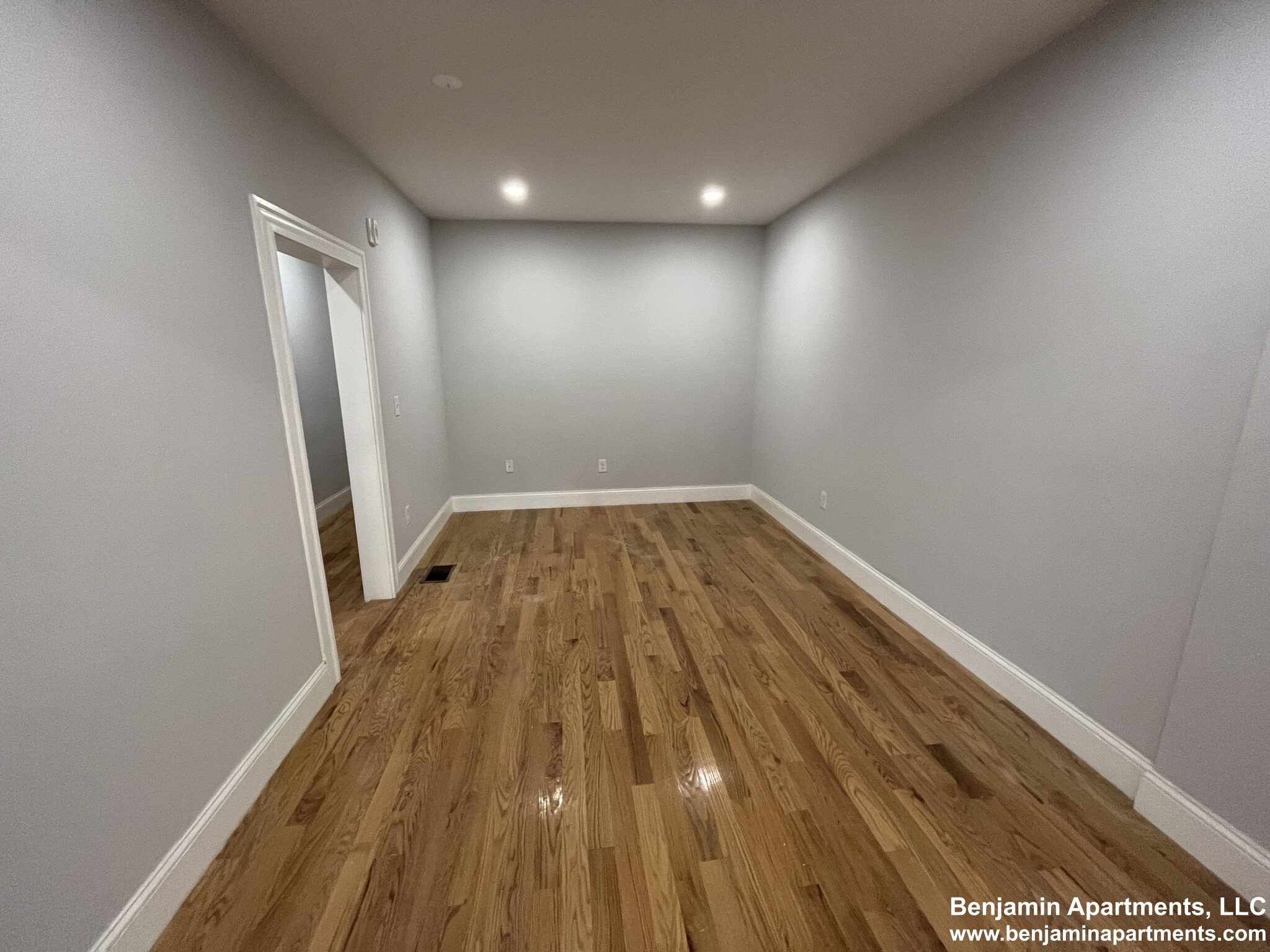 374 Oxford St, Baldwin