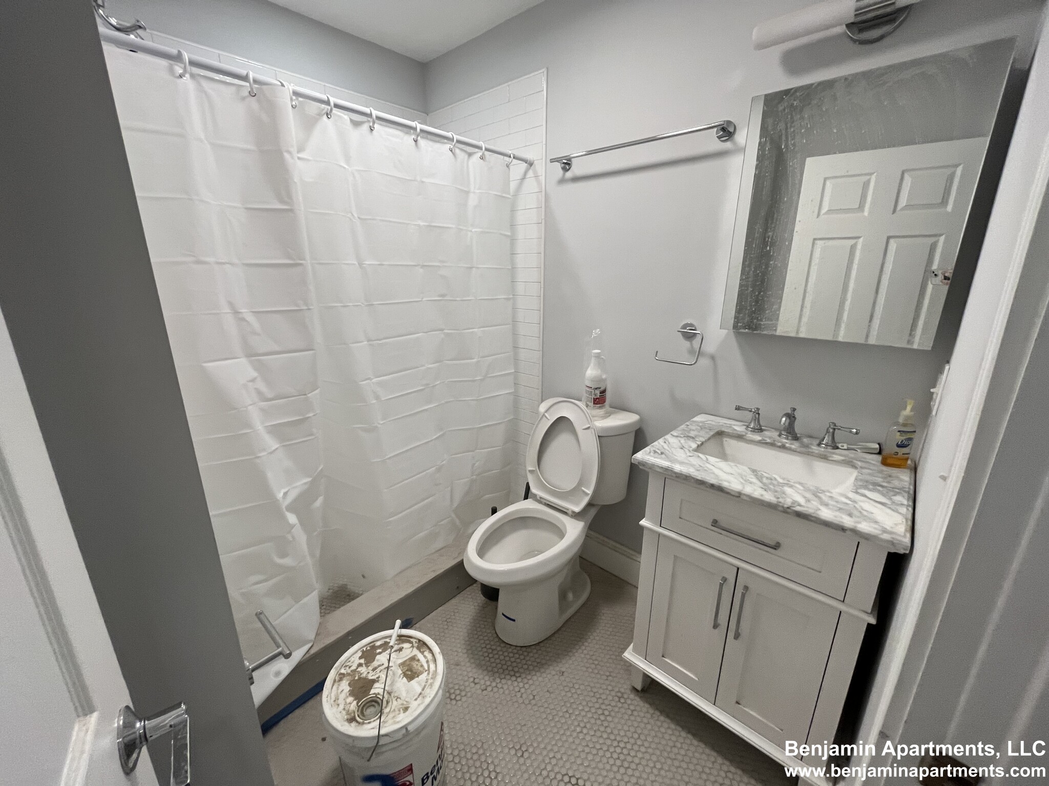 374 Oxford St, Baldwin