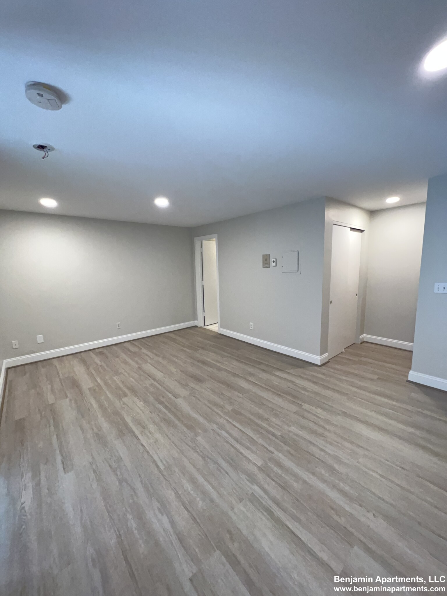 166 Saint Botolph St, South End