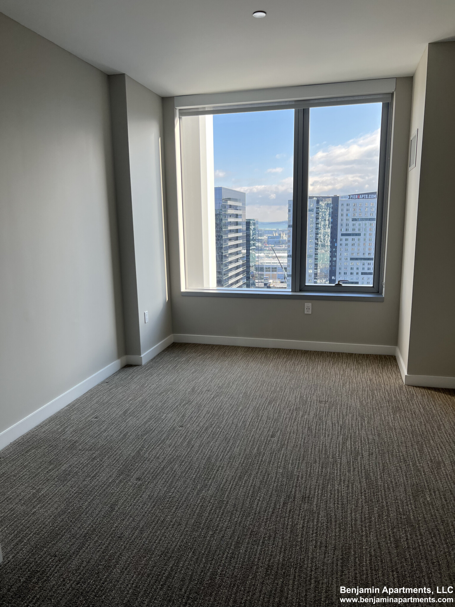 5 Fan Pier Blvd. - 4,600USD / month
