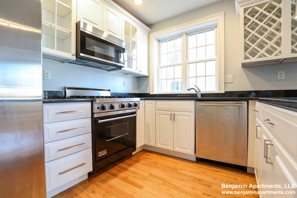 15 Vineland St, Brighton