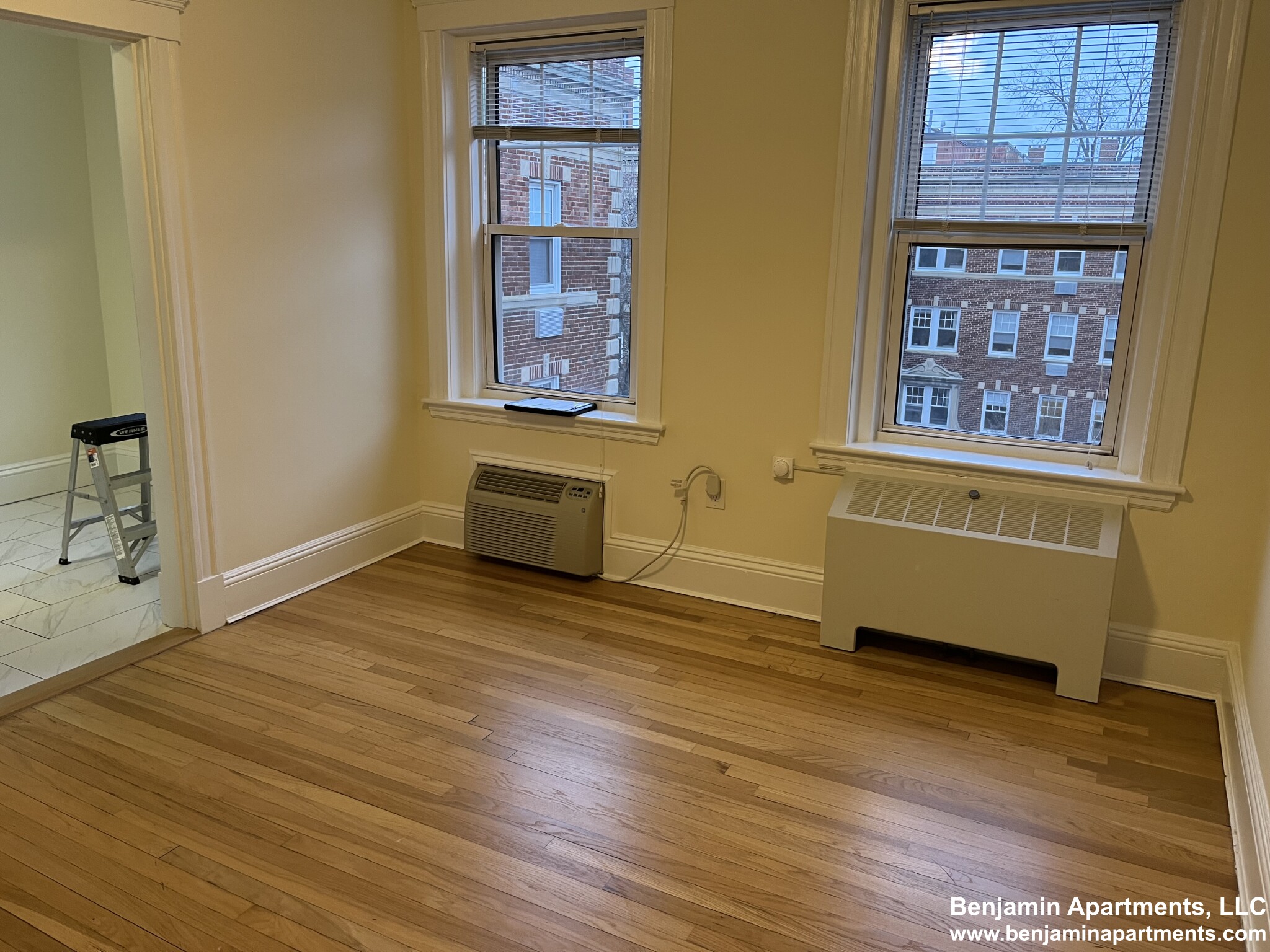 24 Chauncy St, Harvard Square