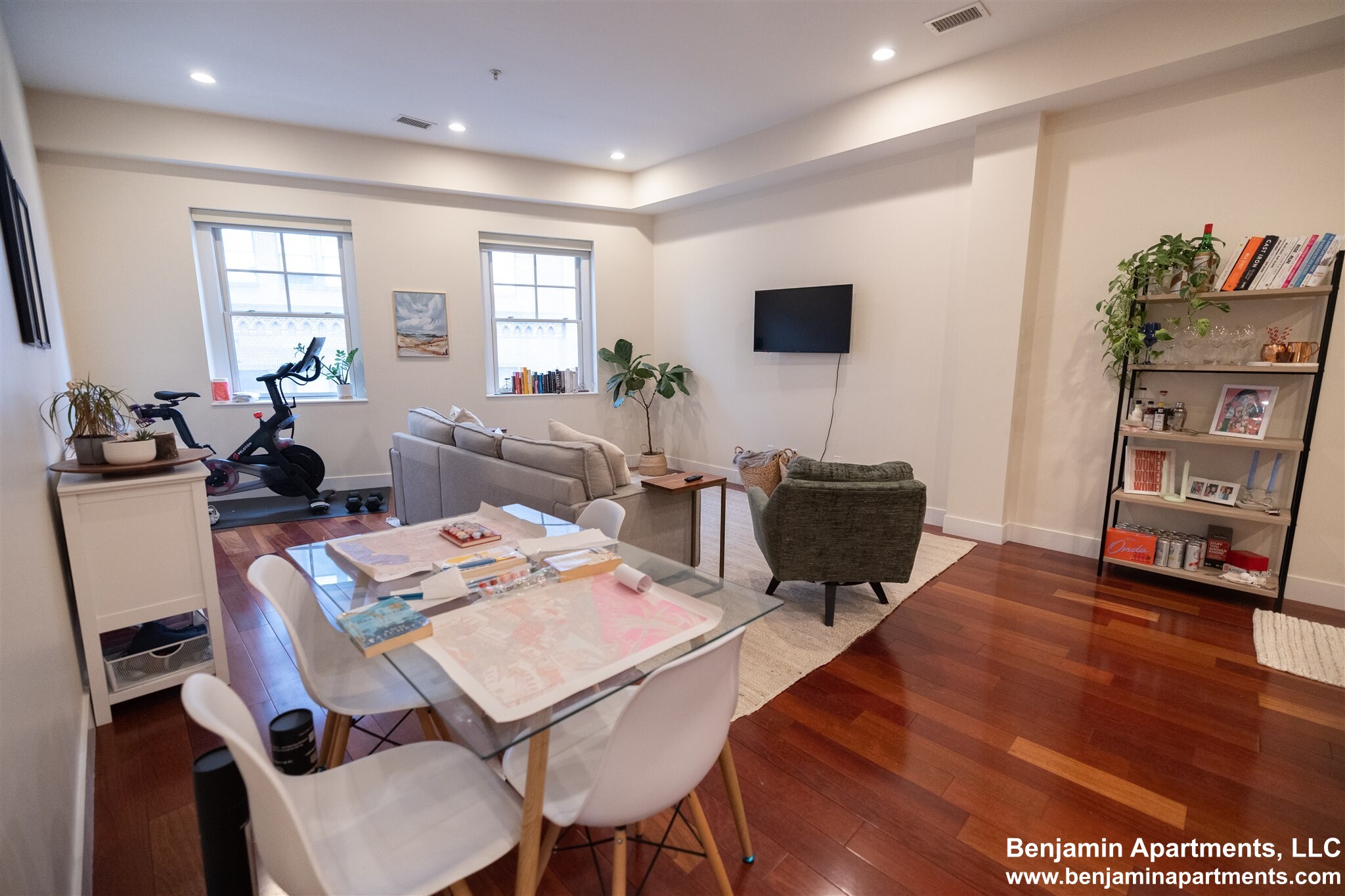 520 Harrison Ave, South End