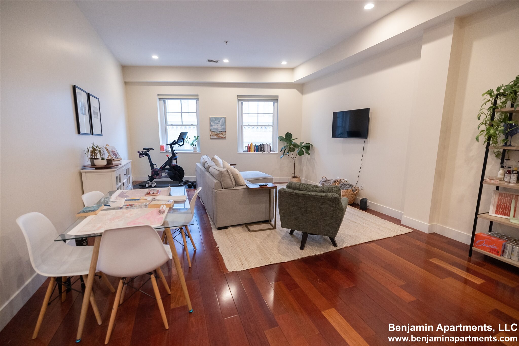 520 Harrison Ave, South End