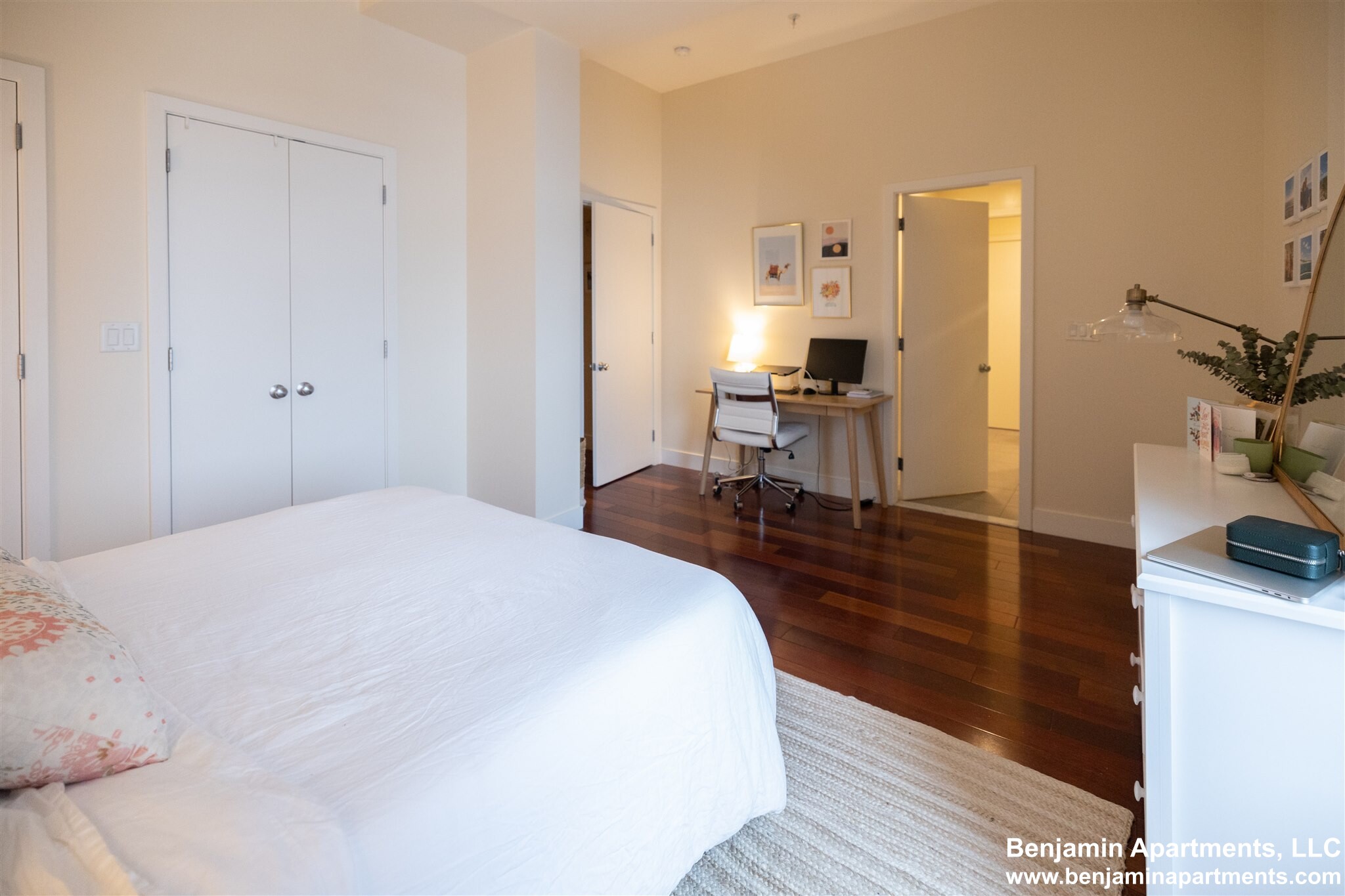 520 Harrison Ave, South End