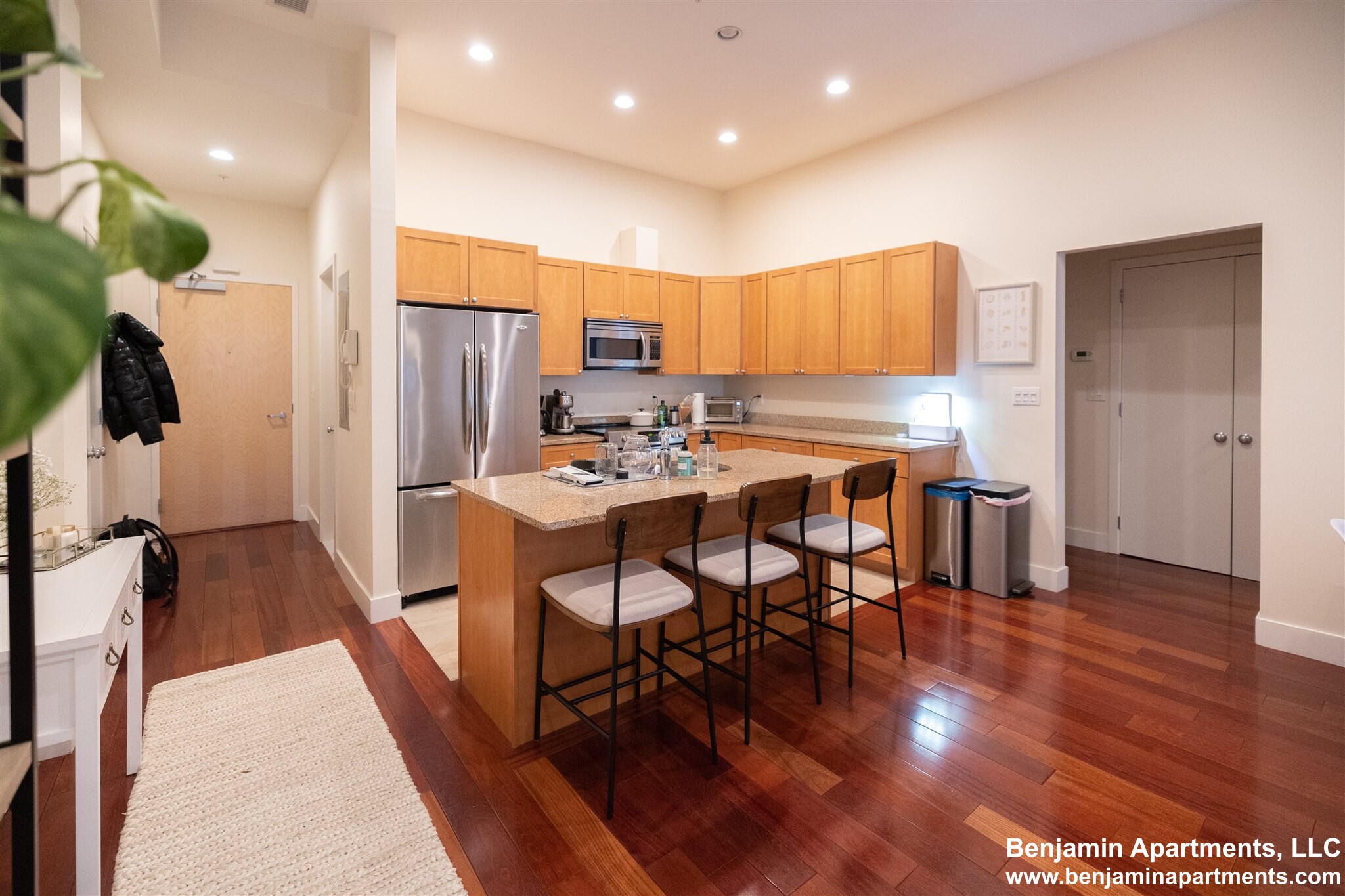 520 Harrison Ave, South End