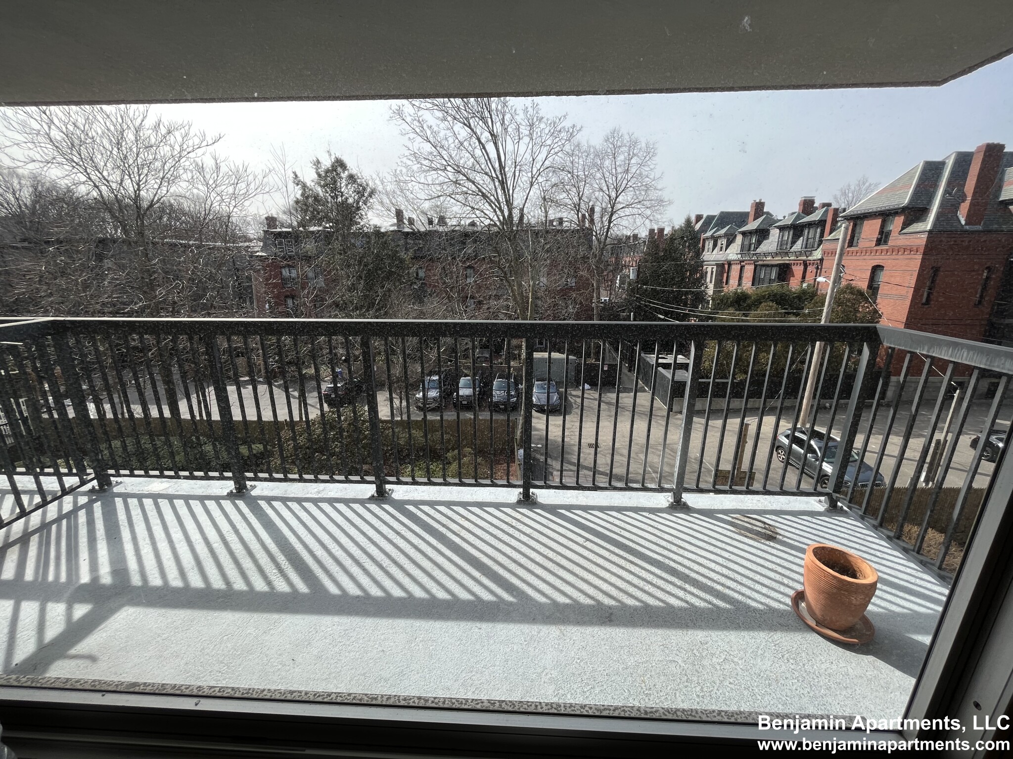 101 Monmouth St, Longwood