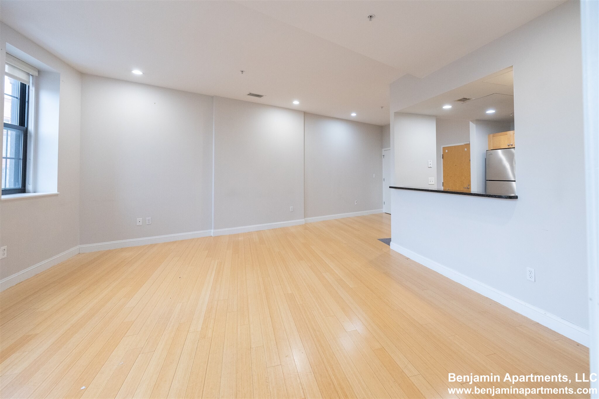 490 Harrison Ave, South End