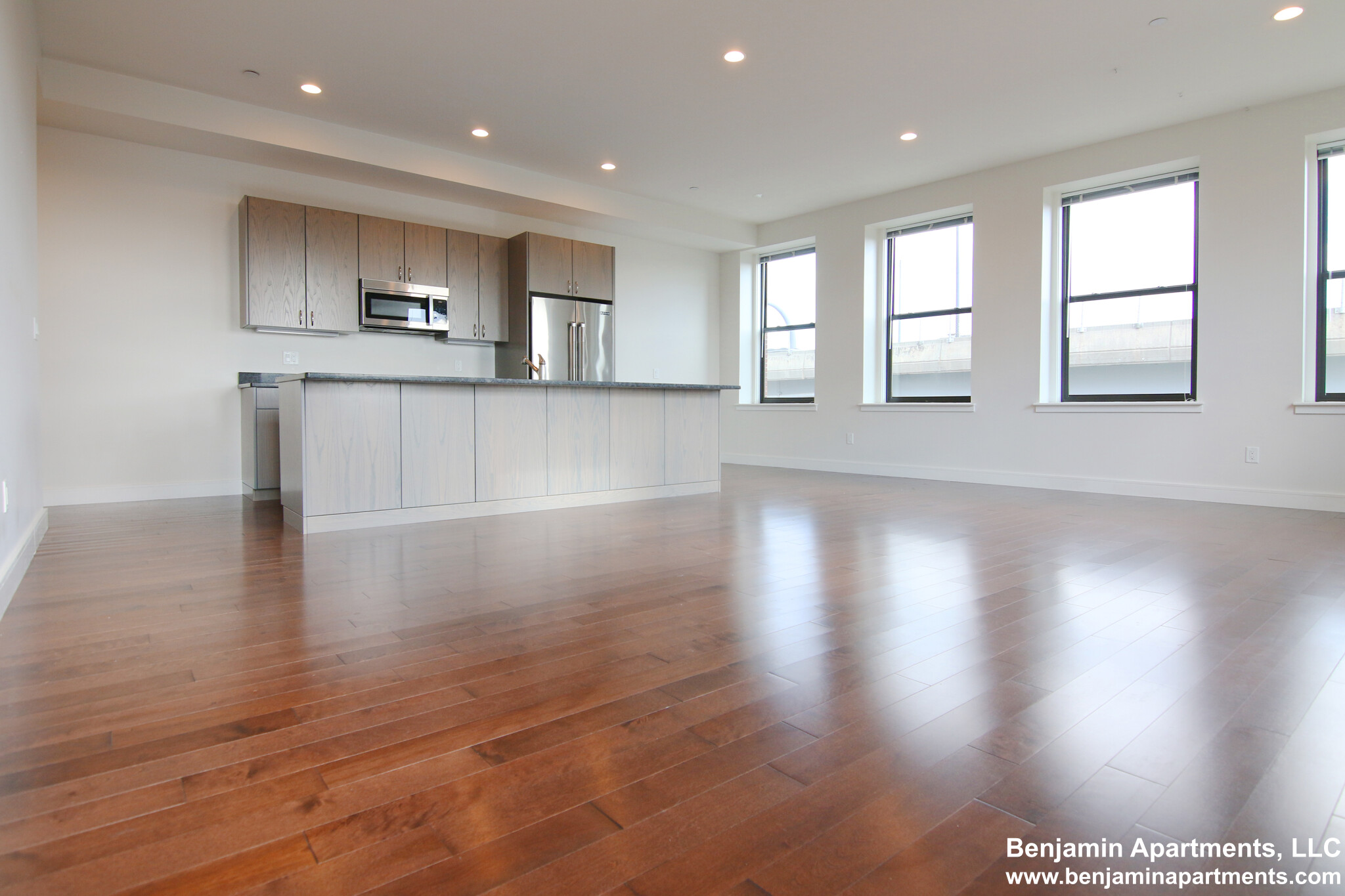 460 Harrison Ave, South End